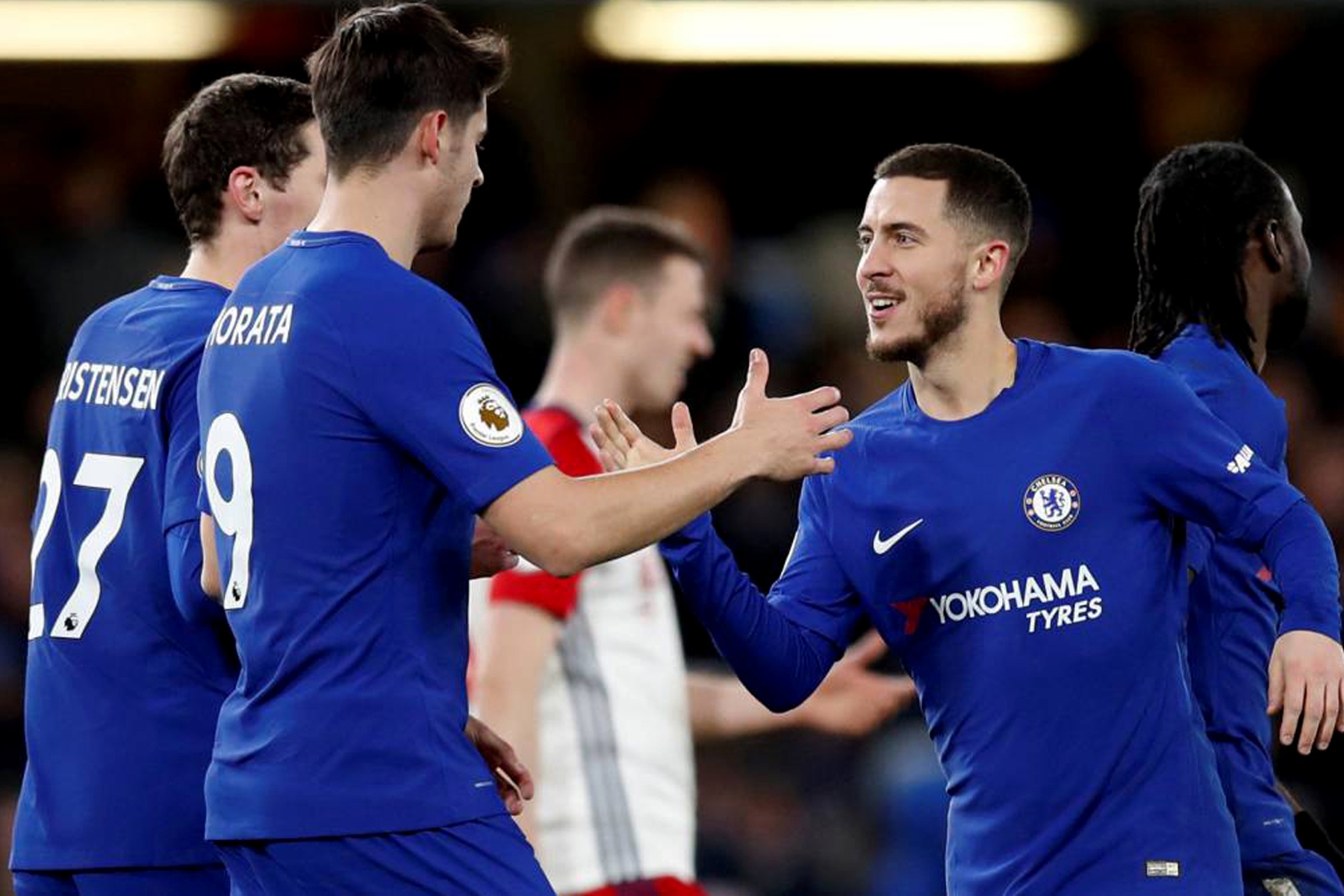 Chelsea doblega 3-0 al West Bromwich