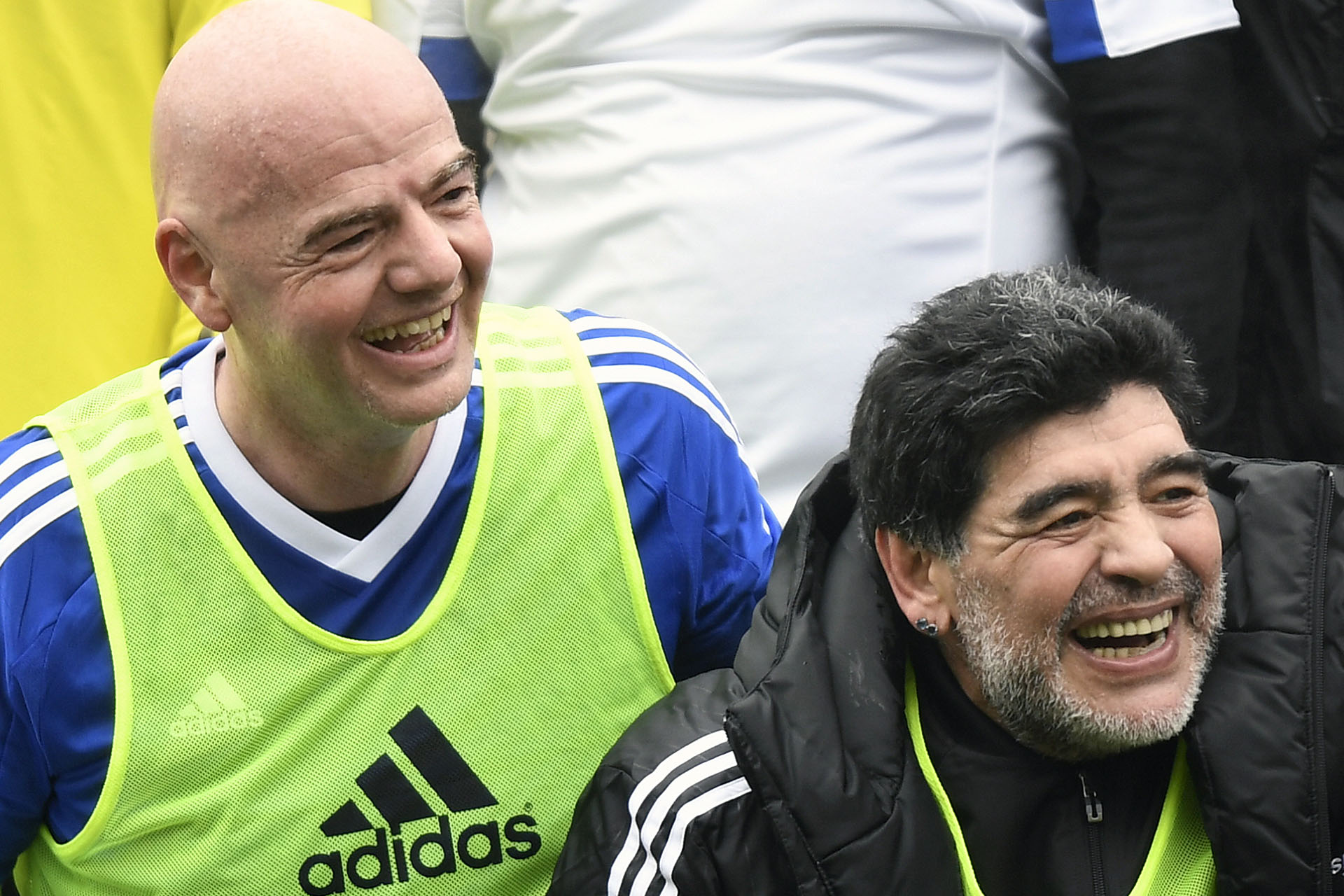Diego Maradona trabajará para la Fifa