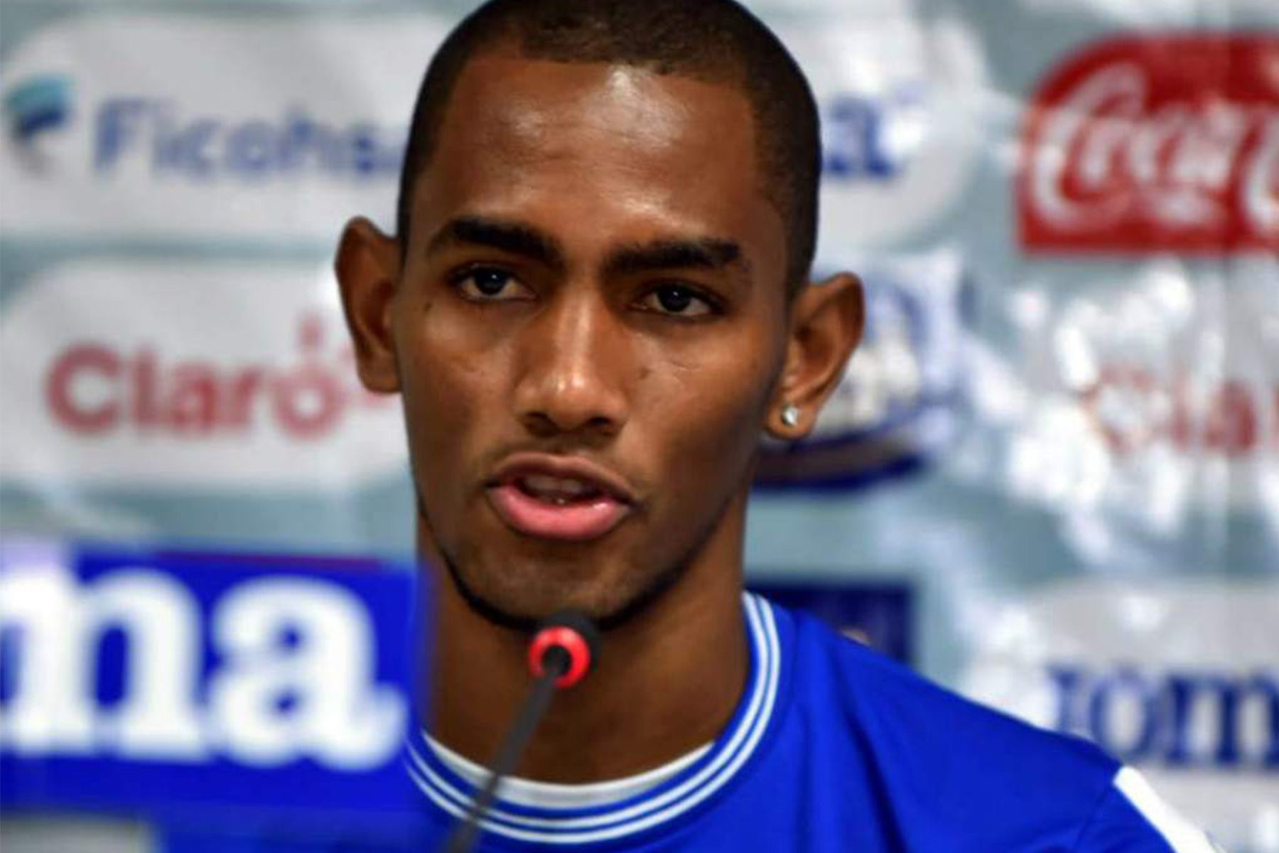 Olimpia da la bienvenida a Jerry Bengtson 