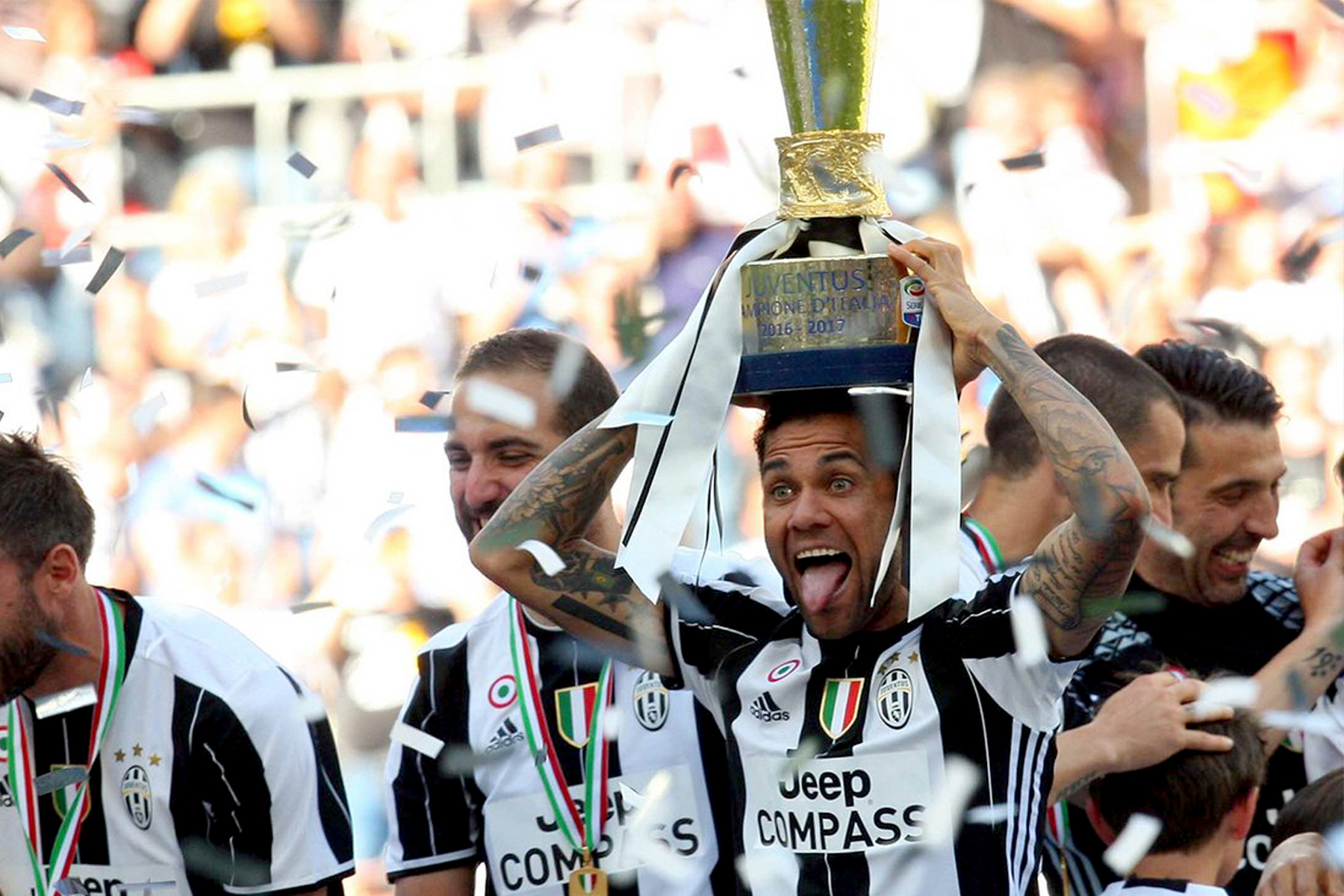 Juventus rompe récord en Italia al proclamarse campeona por sexta vez consecutiva 