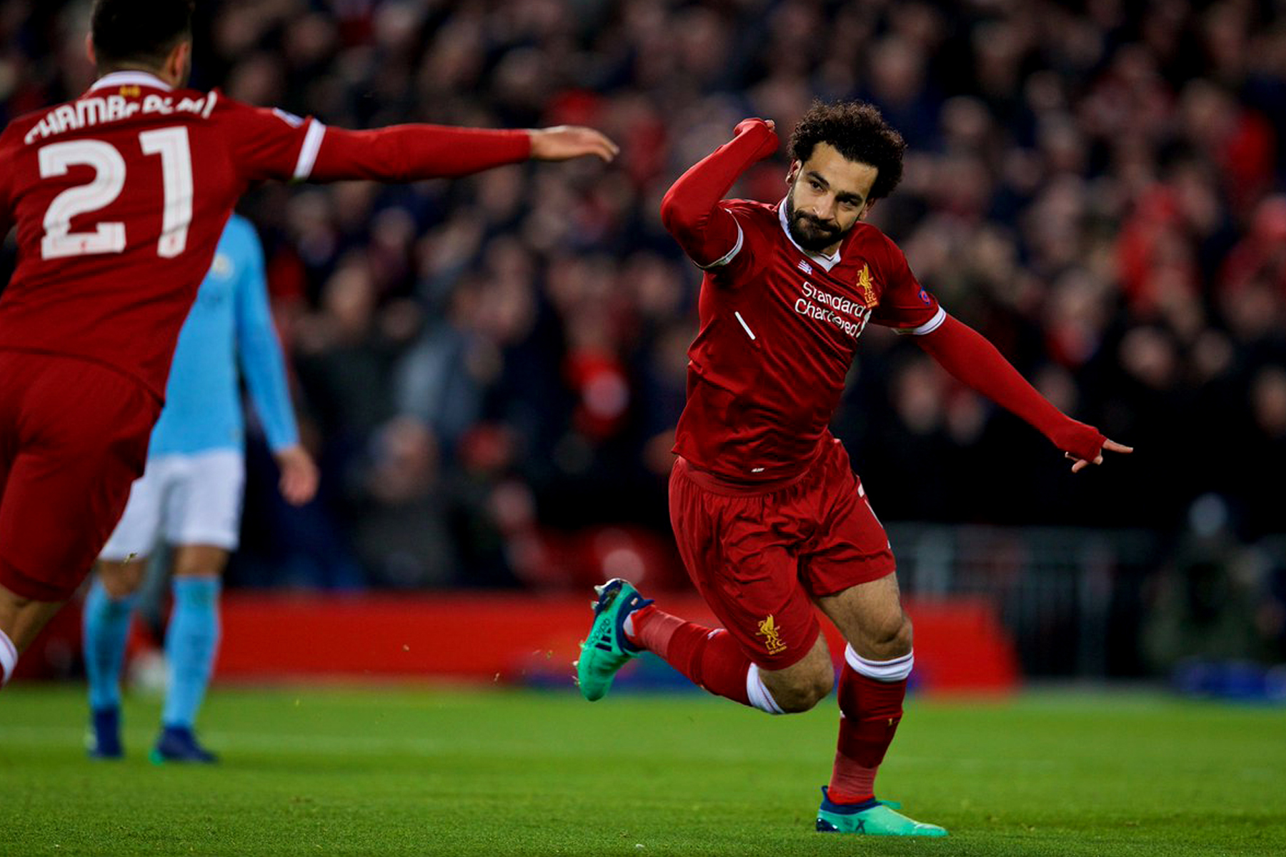 Liverpool vapulea 3-0 al Manchester City 