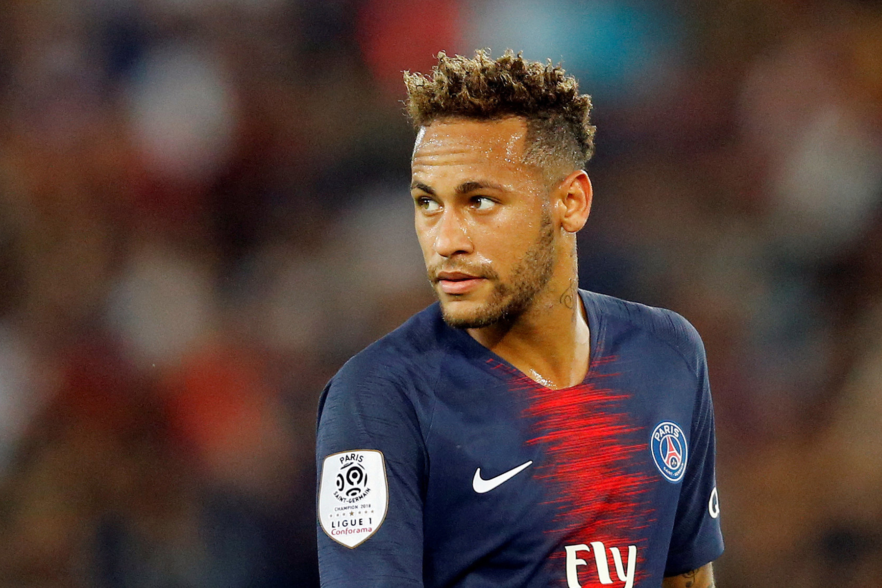 Neymar: “Estoy contento en París” 
