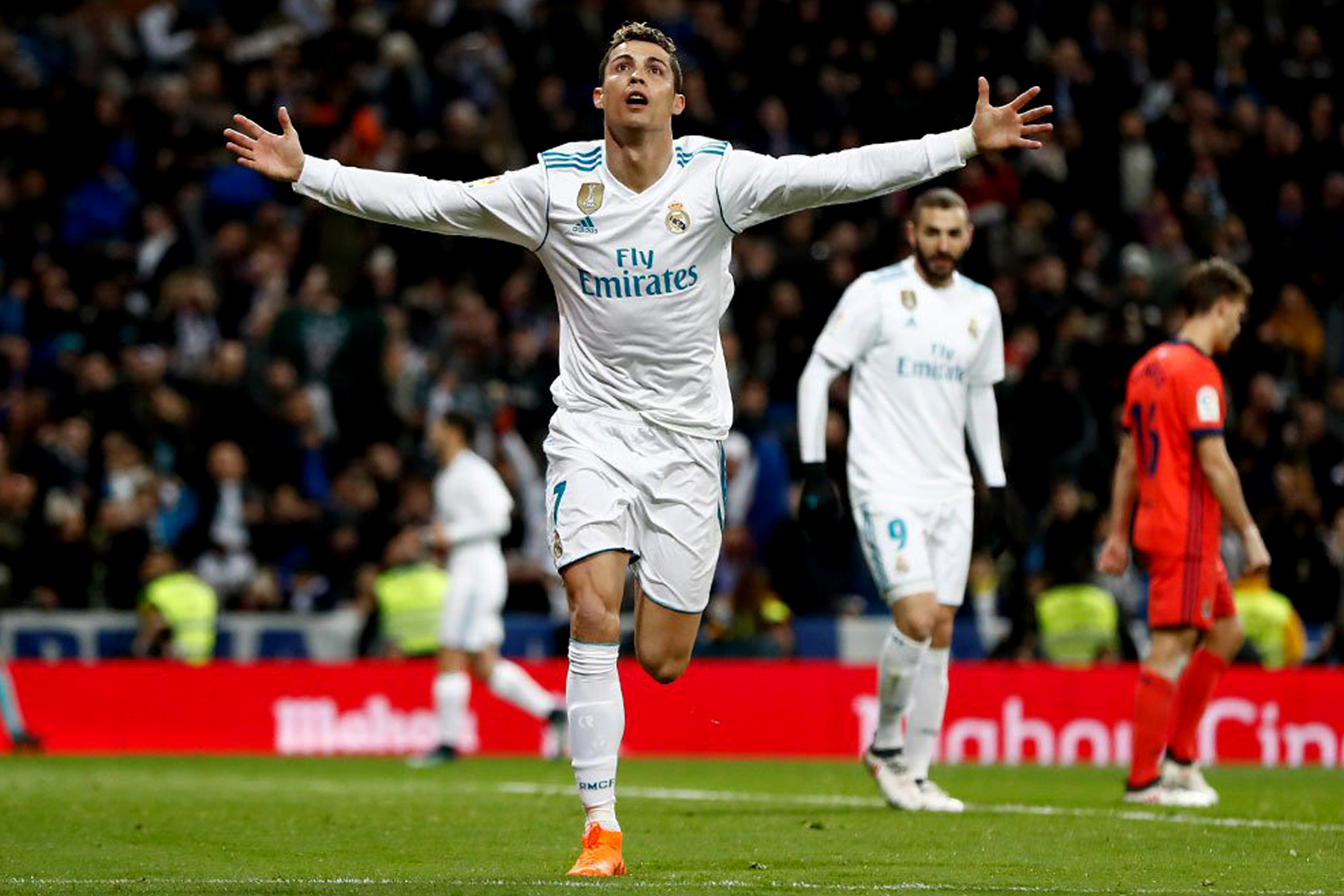 Real Madrid golea 5-2 a la Real Sociedad 