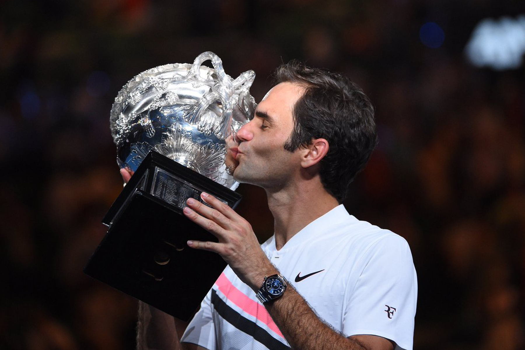 Roger Federer gana por sexta vez el Abierto de Australia