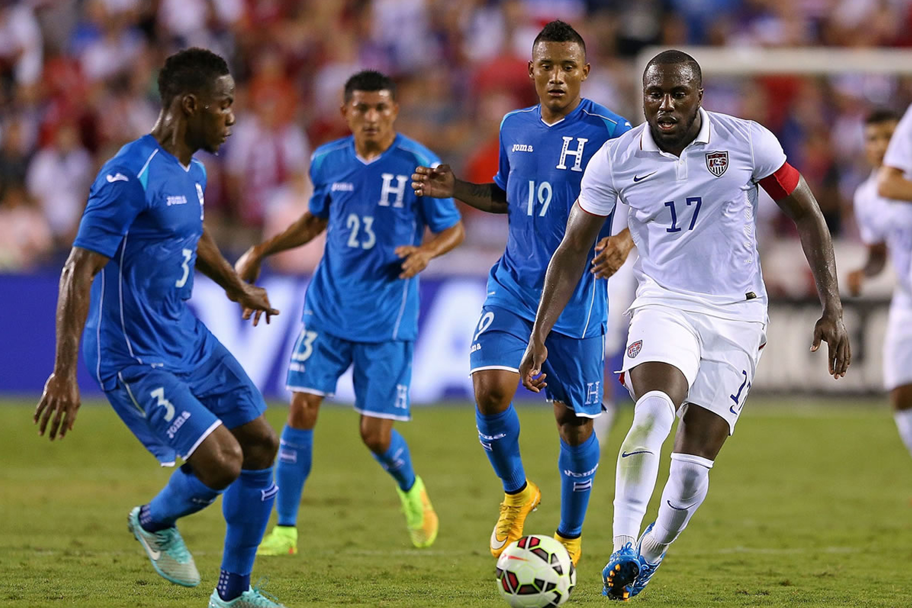 FIFA limpia amarillas a 8 jugadores de Honduras 