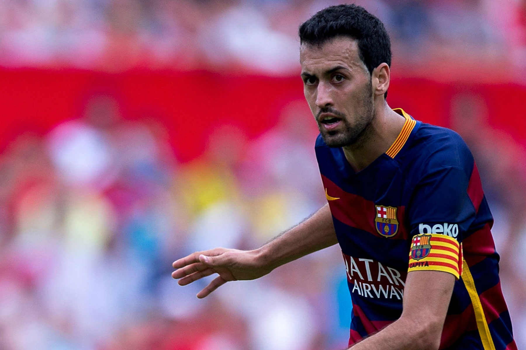 Sergio Busquets renueva contrato con el Barcelona